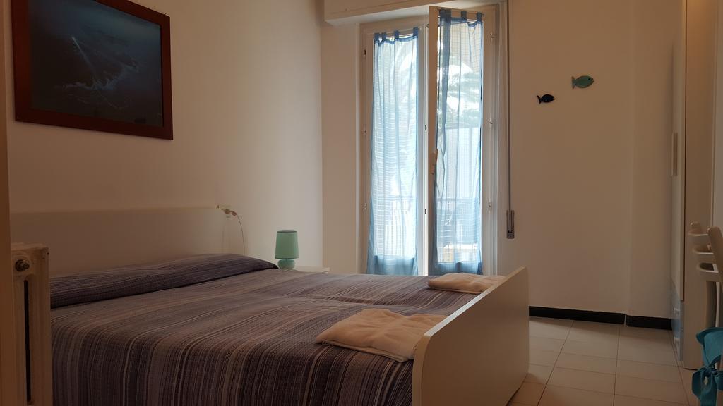 Hotel Raggi Di Sole Monterosso al Mare Exterior foto
